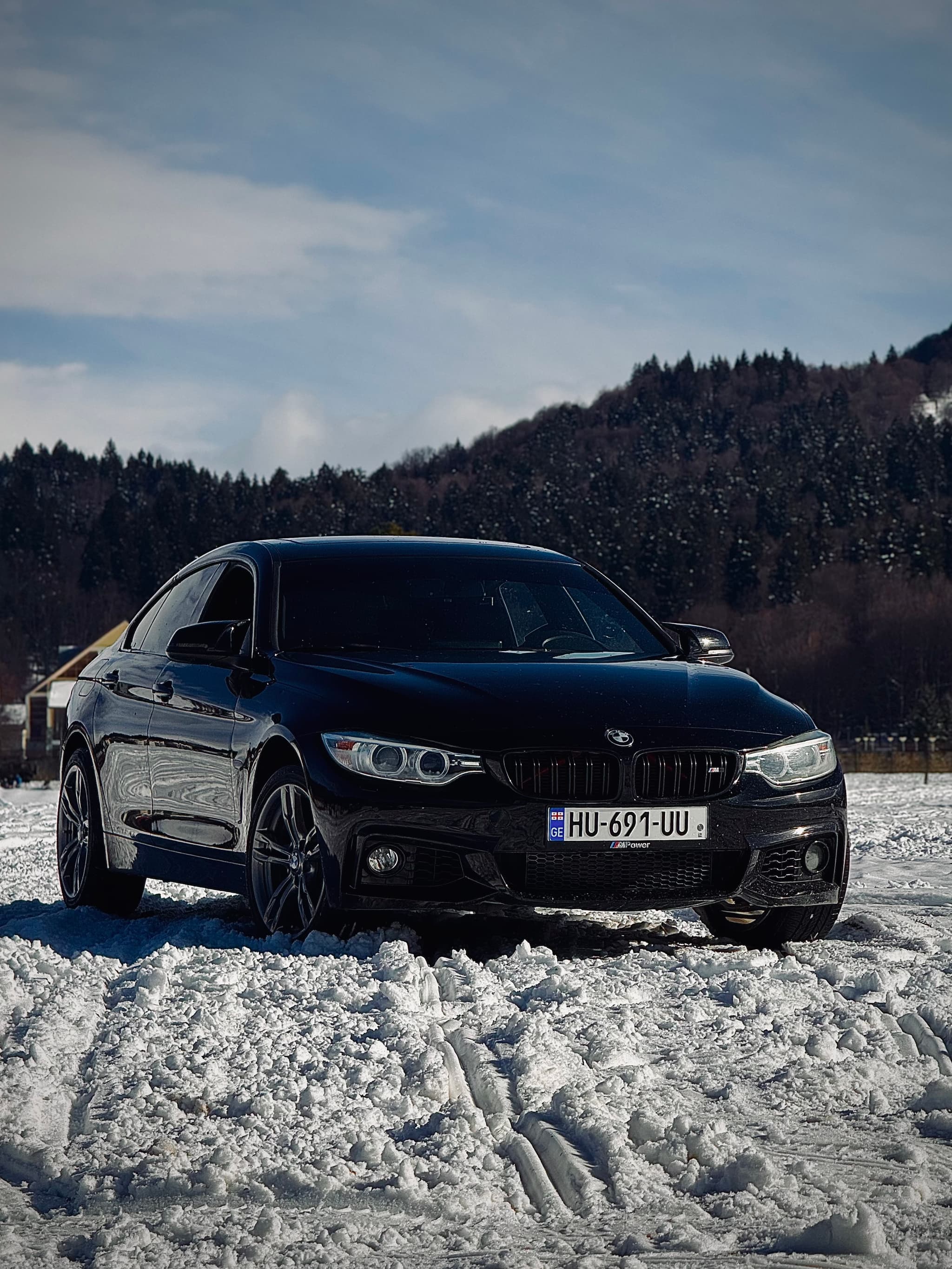 Rent BMW 428