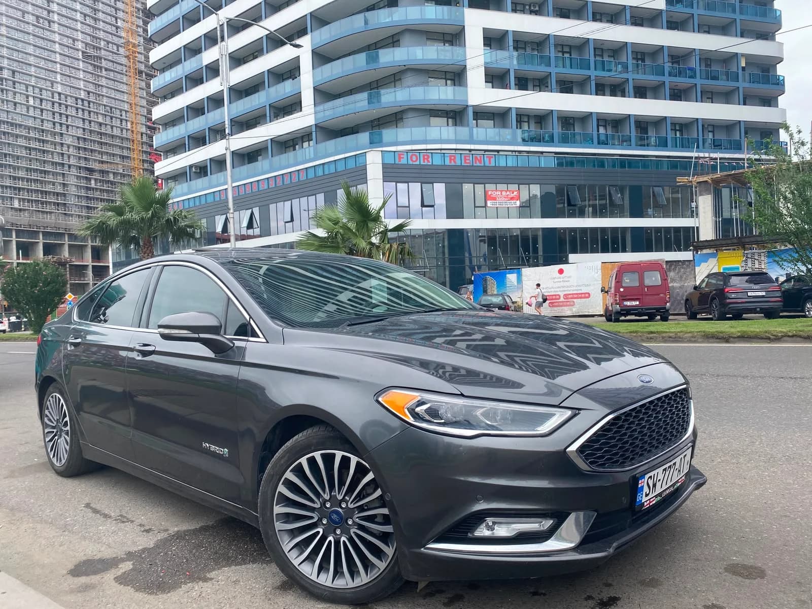 Rent FORD FUSION HYBRID PLATINIUM