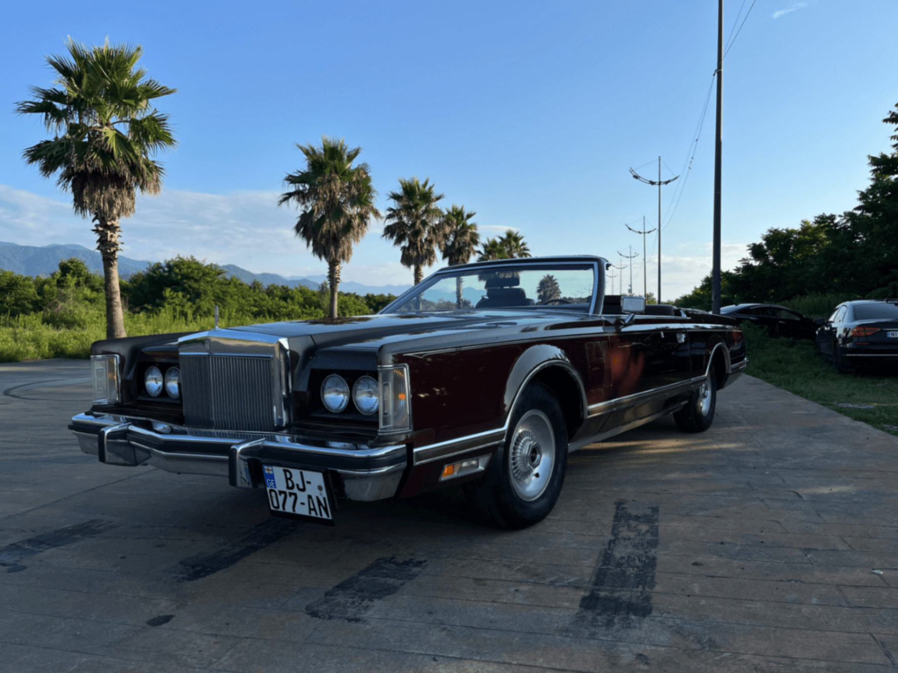 Rent LINCOLN CONTINENTAL 1972