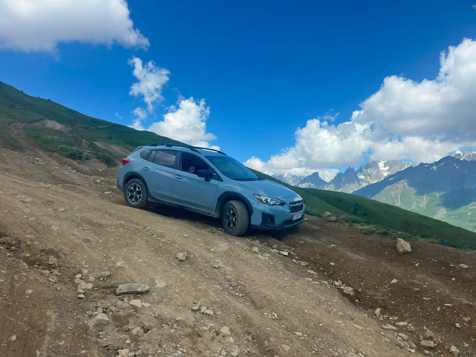 Rent SUBARU CROSSTREK