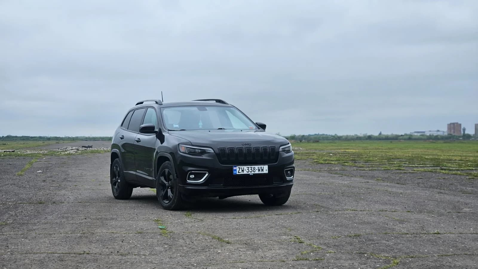 Louer une JEEP CHEROKEE