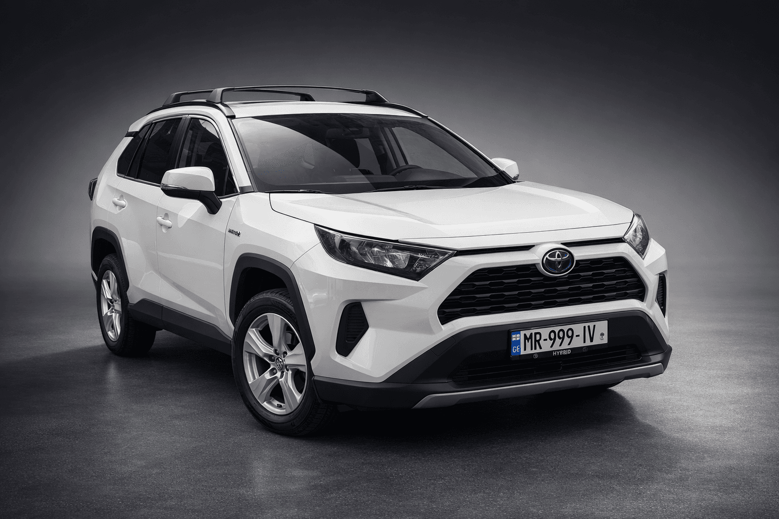 استأجر TOYOTA RAV4